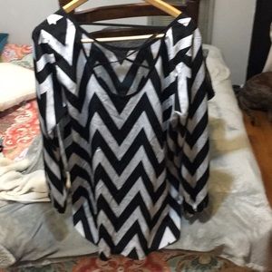 Black and white studio y shirt